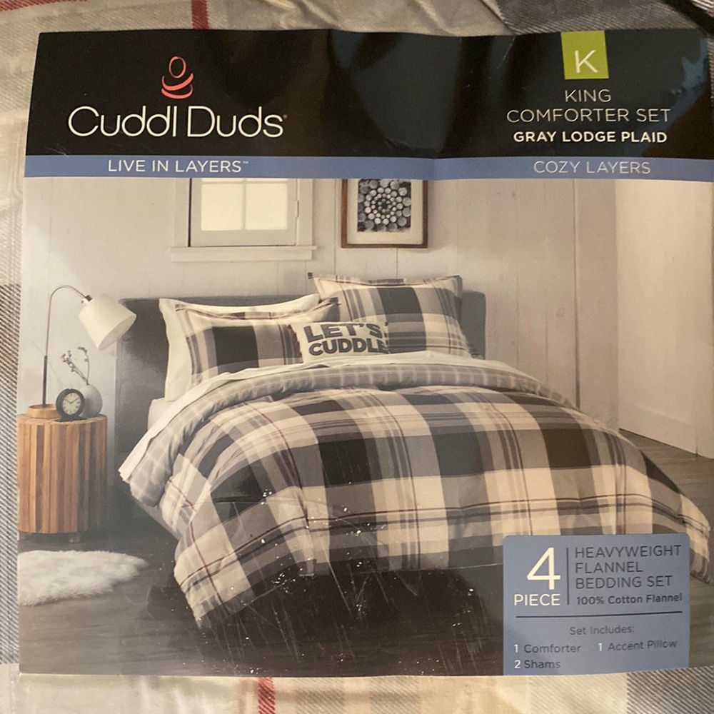 King Comforter set with cream flannel sheets.